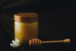 Read more about the article 7 Surprising Royal Honey Health Benefits
